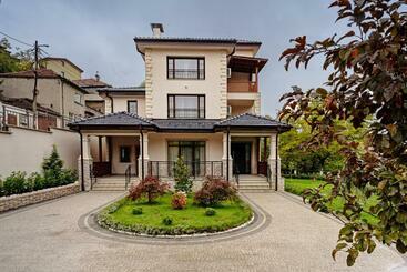 بنسيون Casa Mt   Boutique Villa