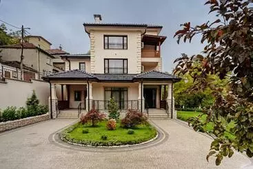 Pensió Casa Mt   Boutique Villa