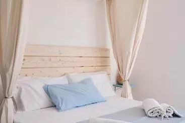 ツーリストアパートメント Green Coast House 1