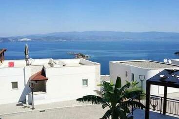 Appartamenti turistici апартаменты с видом на море 3+1