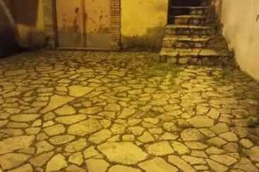 تختخواب و صبحانه L Altra Casa 1933