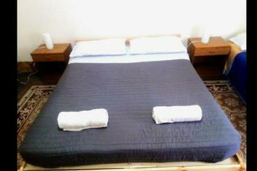 住宿加早餐  Manzoni Rooms