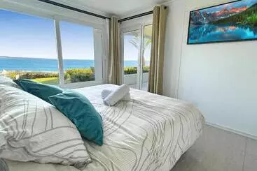 آپارتمان‌های توریست‌ها Puerto Velero Primera Línea Primer Piso Con Jardín, Piscina Y Playa! 2pax