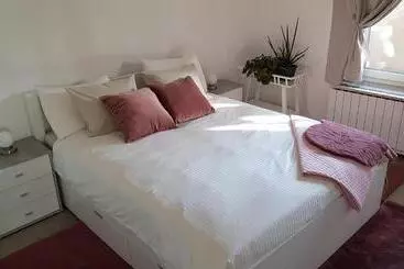 Ferienwohnungen Koradinovi   Pod Vrtom