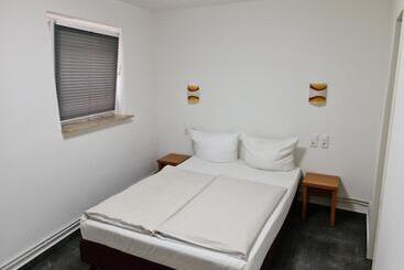 住宿加早餐  Shop 23