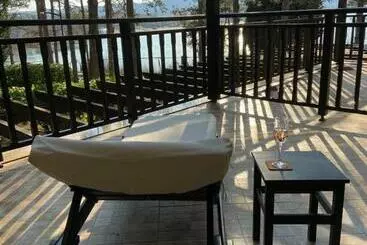 アパートホテル Tiny Bijou Sea View Studio   Santa Marina   Sozopol