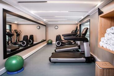 Doubletree By Hilton Hotel Santiago   Vitacura