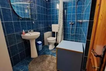ツーリストアパートメント Apartament In Corbu In Casa De Vacanta