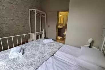 Blue Bird Hostel In Riga Old Town
