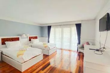 ホテル ริเวอร์บรีซ เชียงแสน River Breeze Chiangsean