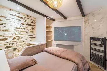 ツーリストアパートメント Logement Duplex Au Cœur De Tréguier