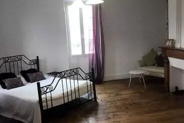 Aamiaismajoitus (B&B) Au Plech