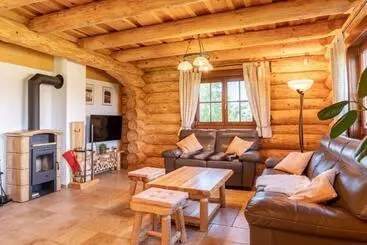 Huoneistohotelli Apartmány Srub Výtoňka Lipno