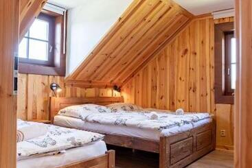 מלון דירות Apartmány Srub Výtoňka Lipno