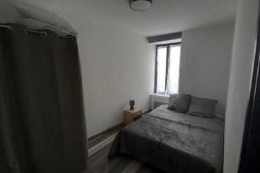 آپارتمان‌های توریست‌ها Saint Flour Appartement Au Cœur De La Ville