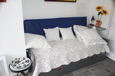 דירות לתיירים Studio Soleil