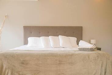 شقق خاصة سياحية Boutique House   Private Pool & Rooftop On Best Location Barranquilla !