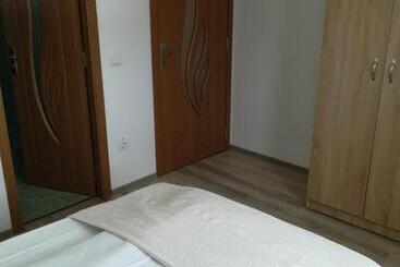 Pension De La Mare La Munte