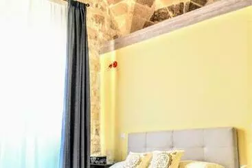 Bed and Breakfast Dimora Vico Dei Nohi