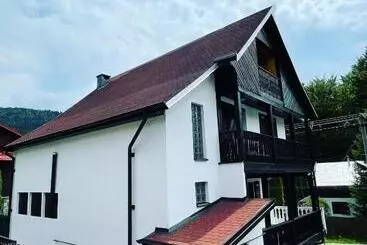 Turista apartmanok Cabana Carp