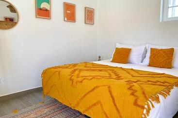 آپارتمانهای توریستها Countryside House In Ericeira 5 Min From Beach, With Salt Water Pool & Bbq