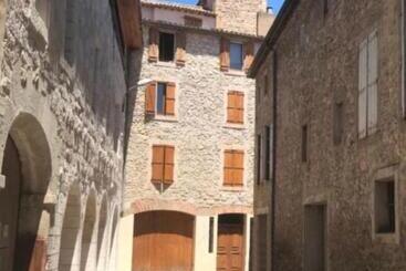 پانسیون Couvent Des Carmes