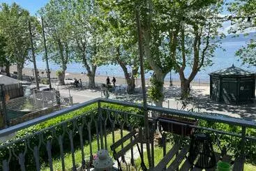 Majatalo Window On The Lake