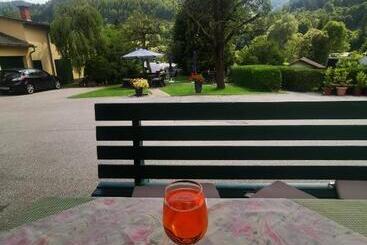 فندق Gasthof Zur Sonne