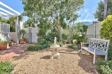 Pensione The Good Host