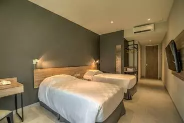Mambruk Hotel & Convention
