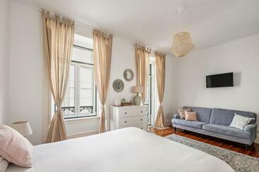 پانسیون Lisbon Lodge