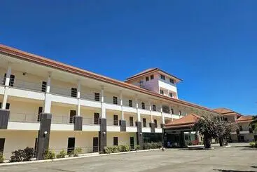 هتل Grand Place Resort