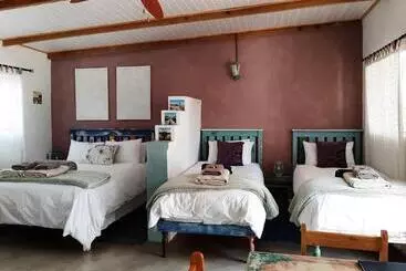 Majatalo Over Karoo Inn