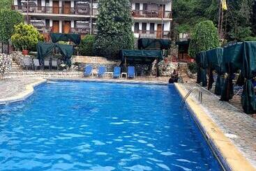 渡假胜地 комплекс рожена, хотел, хотелски комплекс рожена