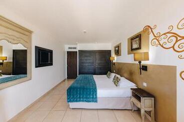 호텔 Hôtel Liberata & Spa