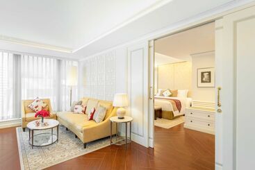 هتل The Pottinger Hong Kong