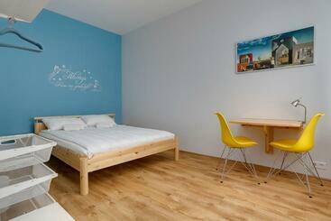 هاستل Orange Cat Rooms