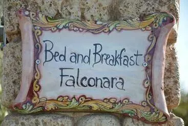 B&b Falconara