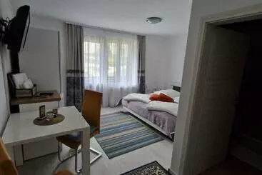 تختخواب و صبحانه Sobe ćuskić