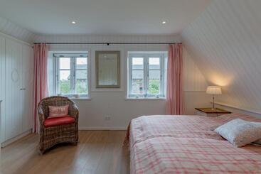 شقق خاصة سياحية Friesenhüs Taftem