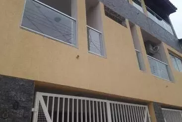 ユースホステル Santa Helena Pousada