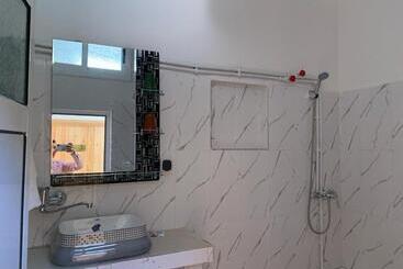 膳宿费 Dar Ayour Todra Gorges