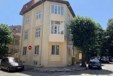 Pensión Guest Rooms Donovi