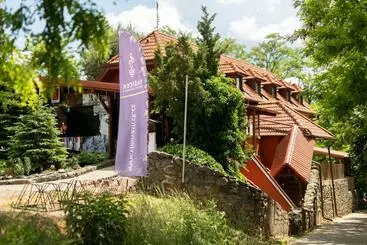 Majatalo Penzion Nechorka