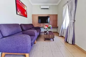 Hotel Sg Rengit City Resort 1