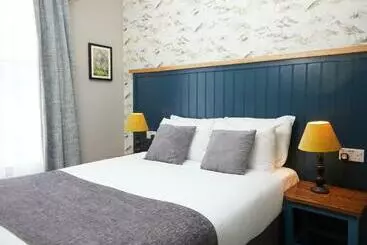 The Bell Hotel Woburn By Greene King Inns