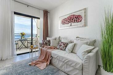 Turistihuoneistot Apartamento Adeje, 1 Dormitorio, 4 Personas   Es 178 14