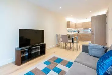 ツーリストアパートメント Lovely 2 Bed Condo London