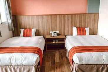 تختخواب و صبحانه 金銀花民宿