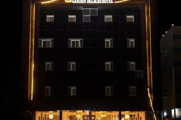 فندق حديقة القصور